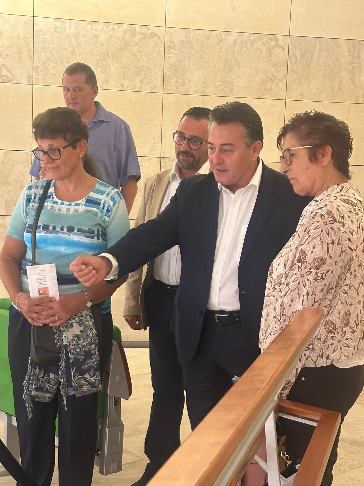 PRESS RELEASE BY THE HOUSE OF REPRESENTATIVES Parliament Building welcomes the public for another edition of Notte Bianca