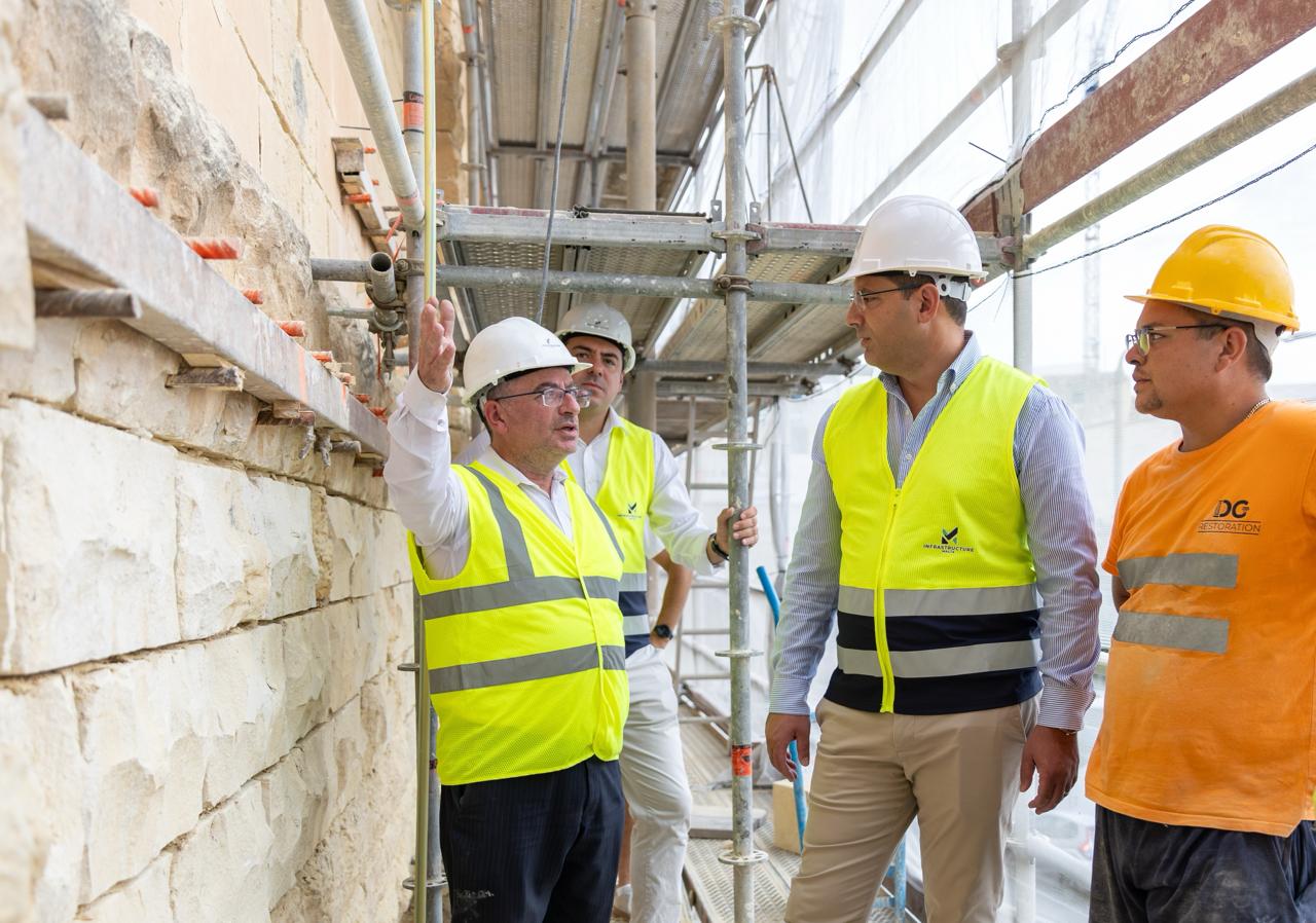PRESS RELEASE BY THE MINISTRY FOR INFRASTRUCTURE, PLANNING AND EMPLOYMENT Maltese stone restoration works carried out without any impact on traffic in the area