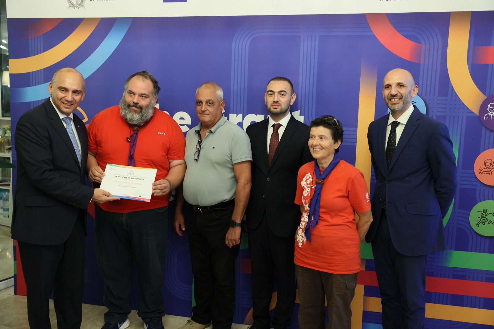 PRESS RELEASE BY THE MINISTRY FOR EUROPEAN FUNDS, SOCIAL DIALOGUE AND CONSUMER PROTECTION An investment of €20.5 million, with 225 projects approved to create more opportunities for people through European funds