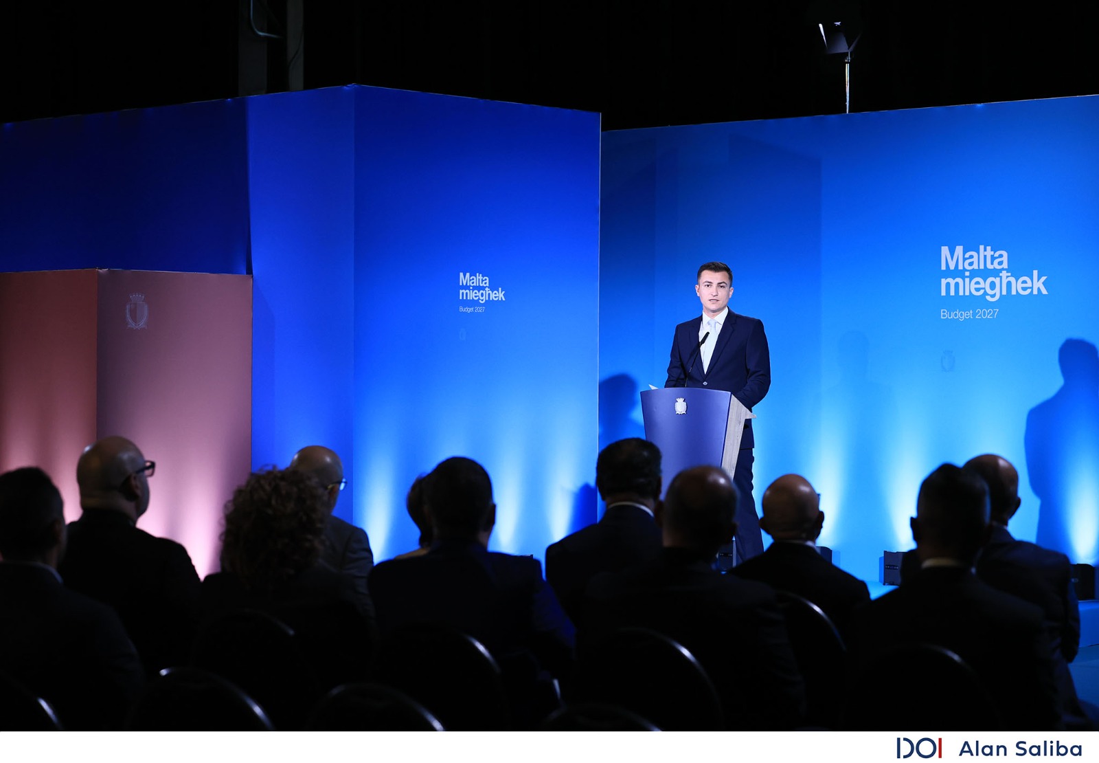 PRESS RELEASE BY THE MINISTRY FOR THE ECONOMY, TECHNOLOGY AND STRATEGIC PROJECTS Malta miegħek: Ten initiatives for a more productive, competitive economy generating greater added value